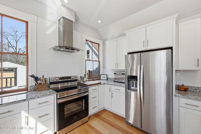 1614 N MARKET Street, Jacksonville, FL 32206