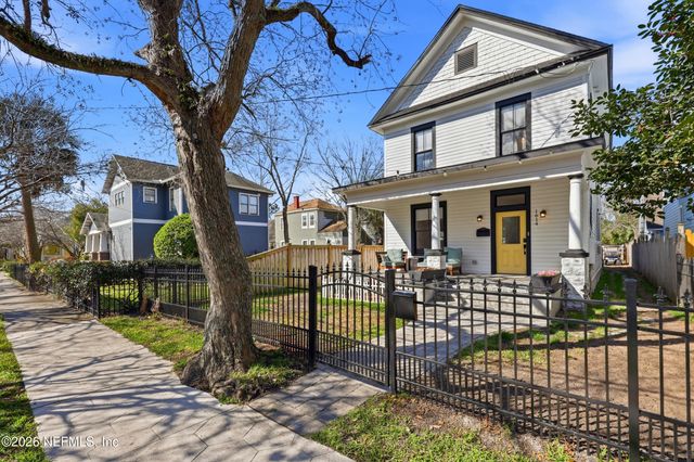 1614 N MARKET Street, Jacksonville, FL 32206