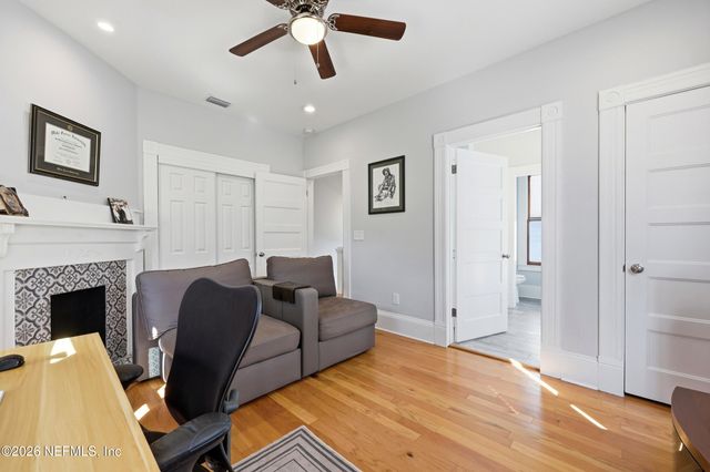 1614 N MARKET Street, Jacksonville, FL 32206