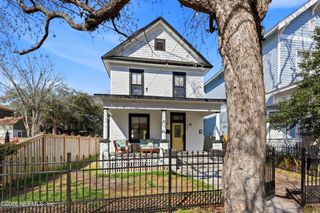 1614 N MARKET Street, Jacksonville, FL 32206