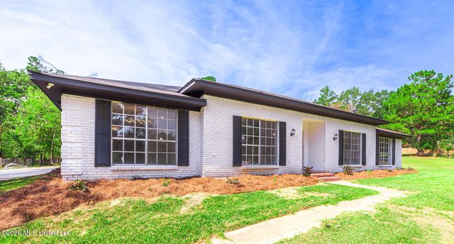 303 Kiowa Drive, Madison, MS 39110
