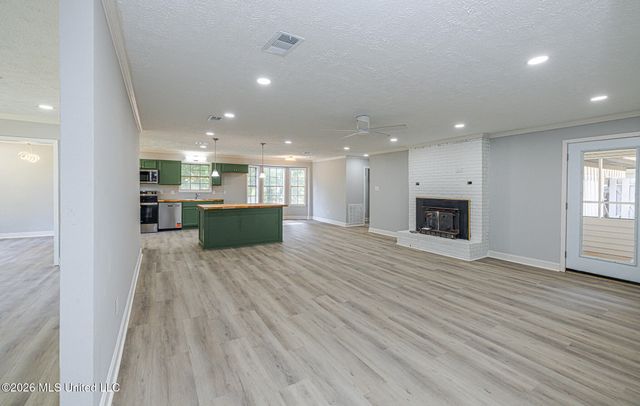 303 Kiowa Drive, Madison, MS 39110