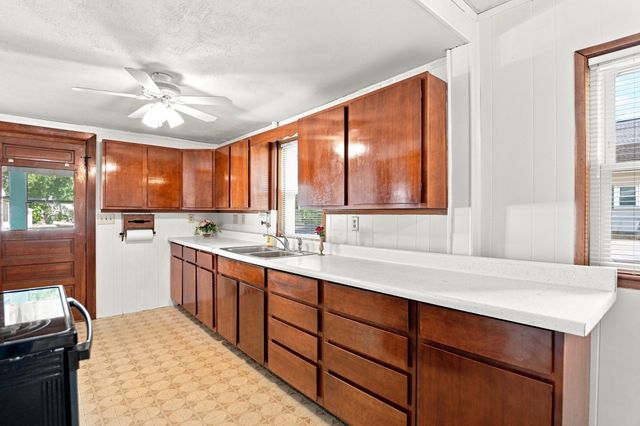 152 Main Street, Wilmington, MA 01887