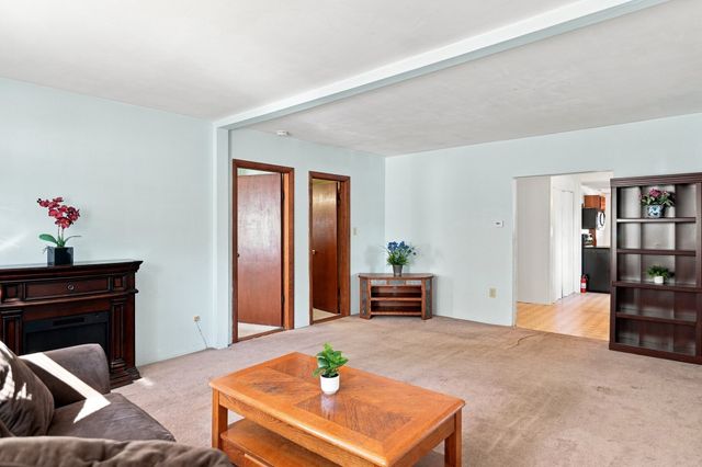 152 Main Street, Wilmington, MA 01887