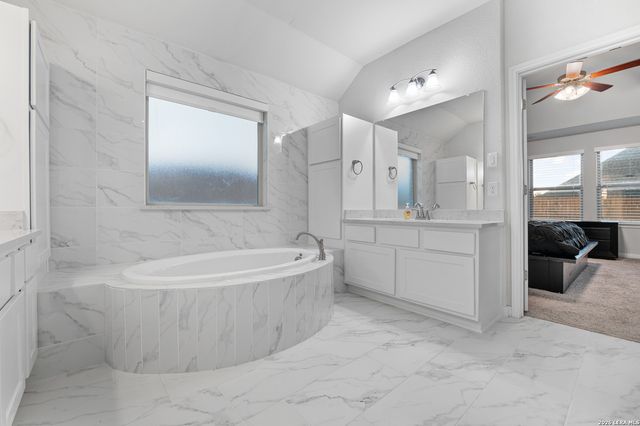 3717 Cualquiera, San Antonio, TX 78261