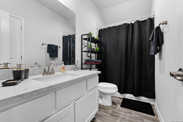 3717 Cualquiera, San Antonio, TX 78261