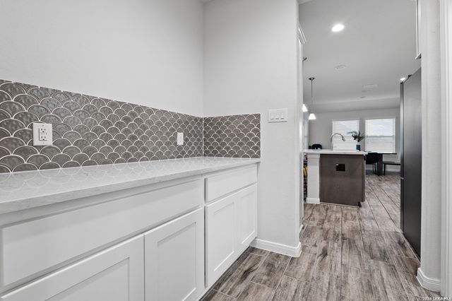 3717 Cualquiera, San Antonio, TX 78261