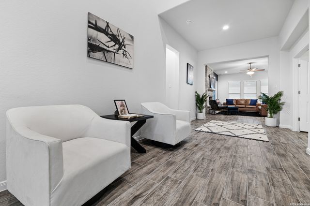 3717 Cualquiera, San Antonio, TX 78261