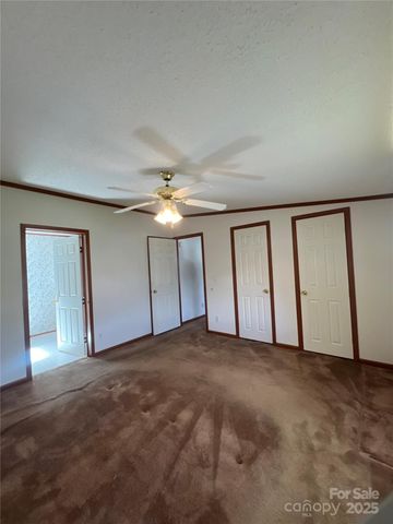 408 Riverwind Drive, Hendersonville, NC 28739