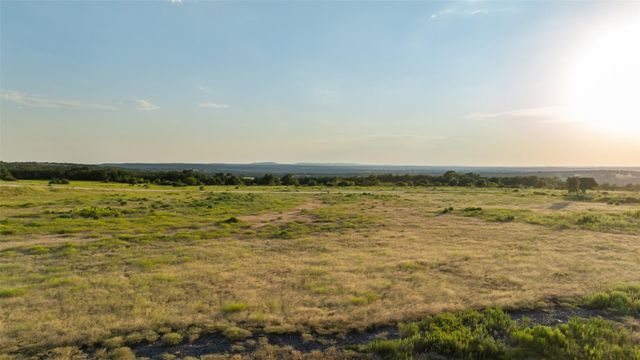 8577 Ranch Road 2766, Johnson City, TX 78636