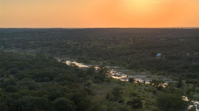 8577 Ranch Road 2766, Johnson City, TX 78636