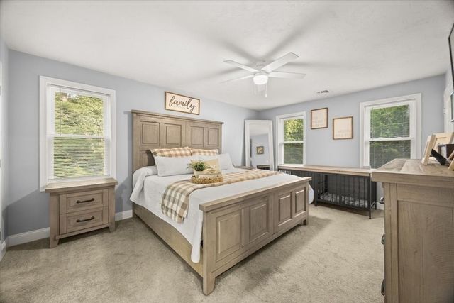 405 Norton Ave, Taunton, MA 02780