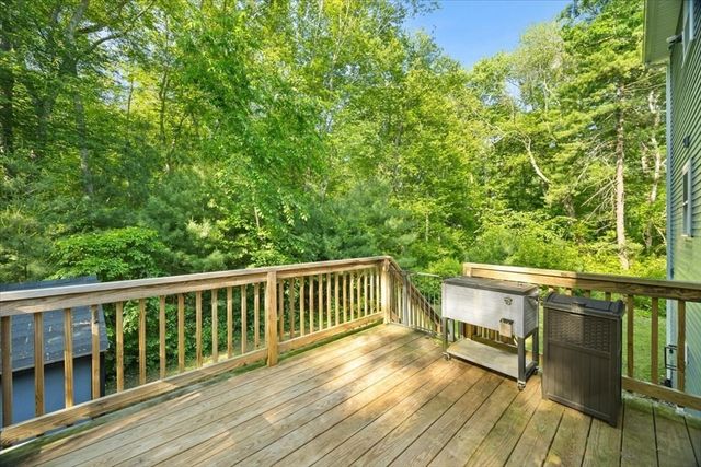405 Norton Ave, Taunton, MA 02780