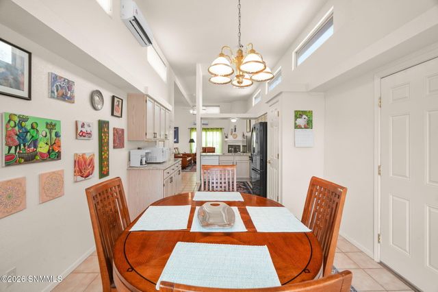 2001 Wagon Mound, Las Cruces, NM 88012