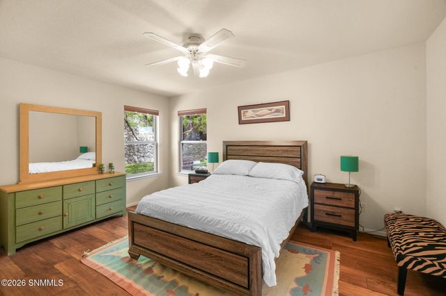 2001 Wagon Mound, Las Cruces, NM 88012