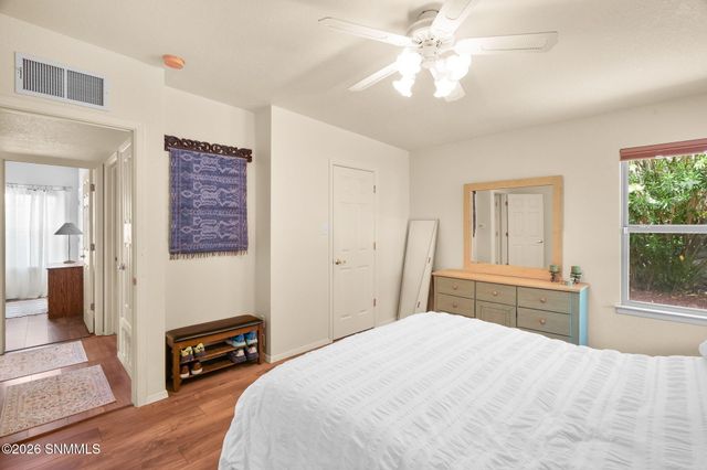 2001 Wagon Mound, Las Cruces, NM 88012