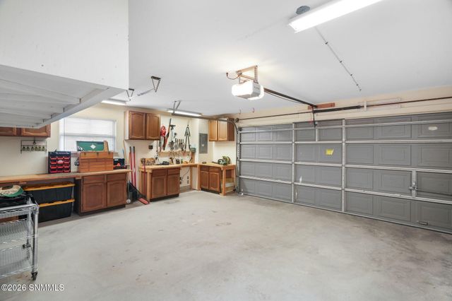 2001 Wagon Mound, Las Cruces, NM 88012