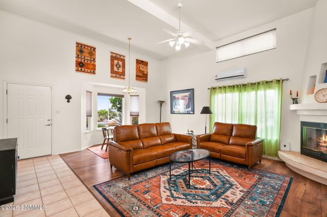 2001 Wagon Mound, Las Cruces, NM 88012