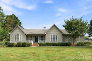 108 Shade Tree Court, Gastonia, NC 28056