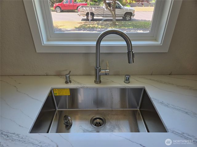 3505 N Gove Street, Tacoma, WA 98407