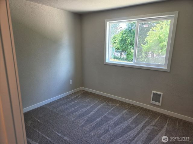 3505 N Gove Street, Tacoma, WA 98407