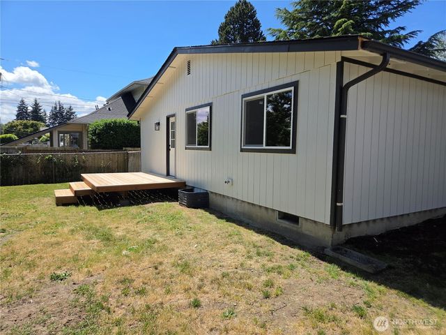 3505 N Gove Street, Tacoma, WA 98407