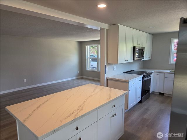 3505 N Gove Street, Tacoma, WA 98407