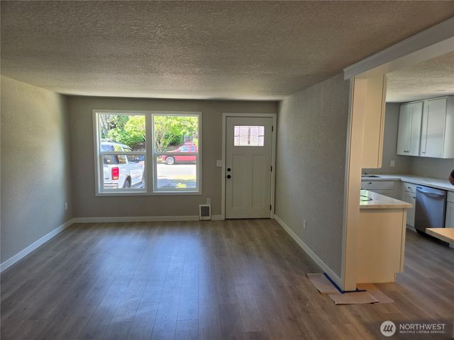 3505 N Gove Street, Tacoma, WA 98407