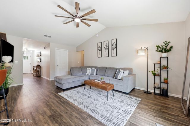 12620 BARNSBURY Court, Jacksonville, FL 32246