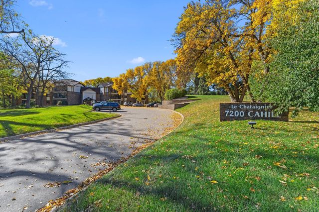 7200 Cahill Road 308, Edina, MN 55439