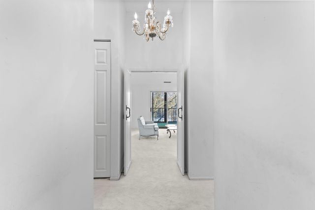 7200 Cahill Road 308, Edina, MN 55439