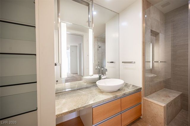 3722 Las Vegas Boulevard 701, Las Vegas, NV 89158