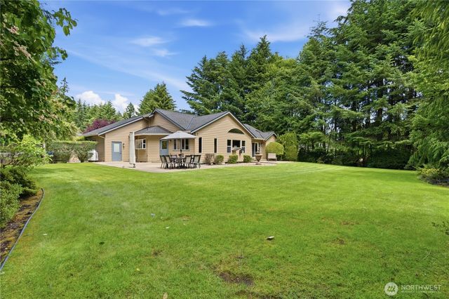 832 Jewil Drive, Fox Island, WA 98333