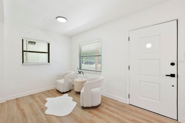 4675 26TH AVENUE N, St Petersburg, FL 33713