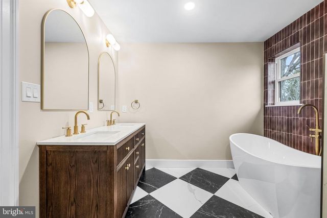 23 CENTER ST, Haddon Township, NJ 08108