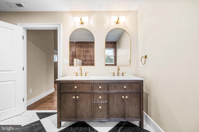 23 CENTER ST, Haddon Township, NJ 08108