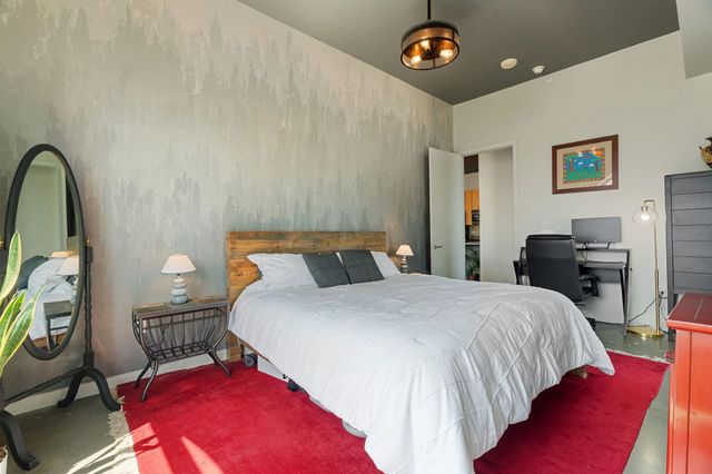 507 Sabine ST 605, Austin, TX 78701