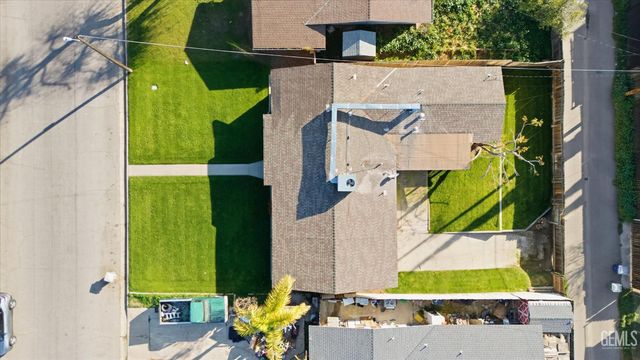 2712 Hollins Street, Bakersfield, CA 93305