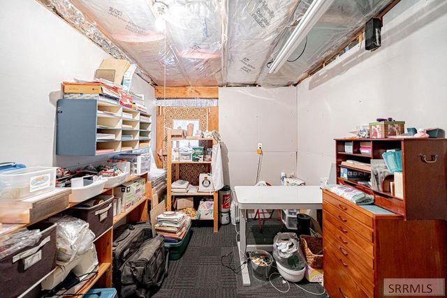 160 Curtis Avenue, Blackfoot, ID 83221