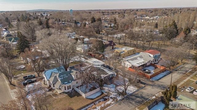 160 Curtis Avenue, Blackfoot, ID 83221