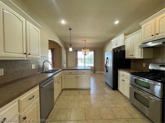 1508 Saratoga Drive, Van Buren, AR 72956