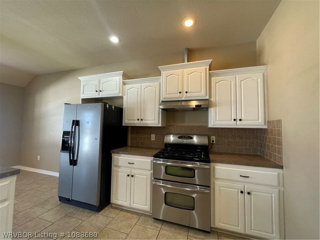 1508 Saratoga Drive, Van Buren, AR 72956
