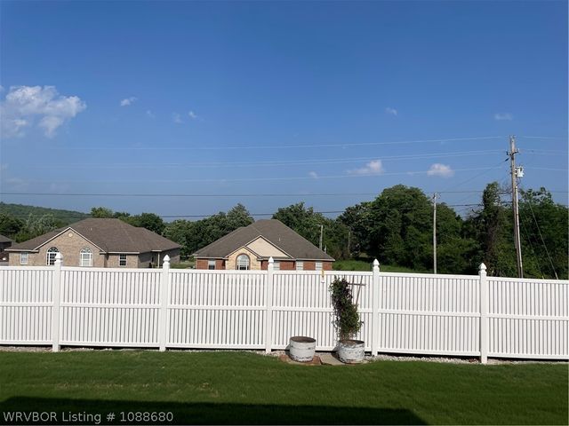 1508 Saratoga Drive, Van Buren, AR 72956