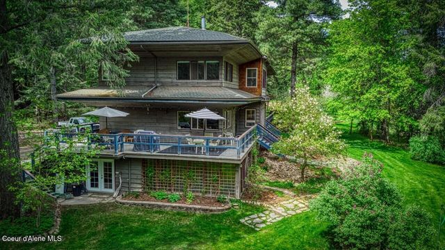 2298 Selkirk RD, Sandpoint, ID 83864