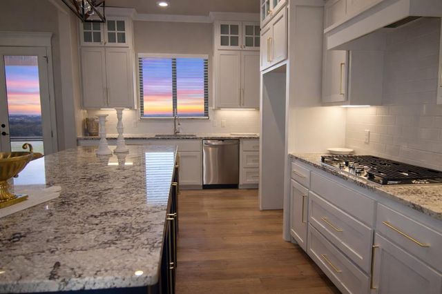 701 S Cimarron Road, Yukon, OK 73099