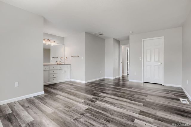 1157 S Kalispell Way, Aurora, CO 80017