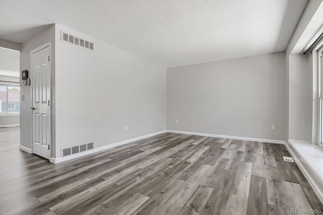1157 S Kalispell Way, Aurora, CO 80017
