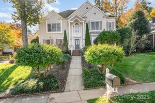 5105 Downing Creek Drive, Charlotte, NC 28269
