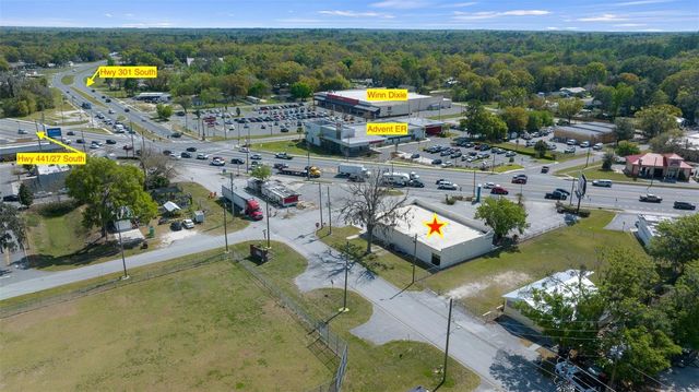 5925 SE ABSHIER BOULEVARD, Belleview, FL 34420