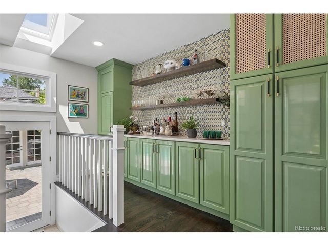 651 N Emerson St, Denver, CO 80218